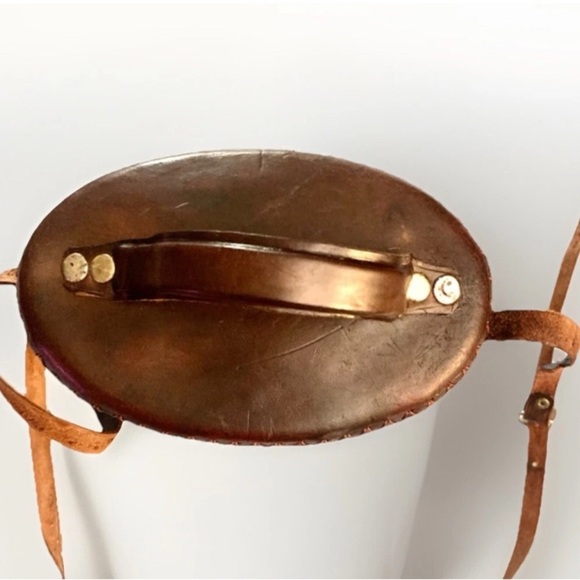 Vintage Hand Tooled Leather Purse With Elephant Family Design Classic BOHO Style - Picture 2 of 6